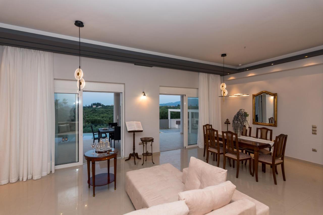 Villa Moonstone Mouzákion Buitenkant foto