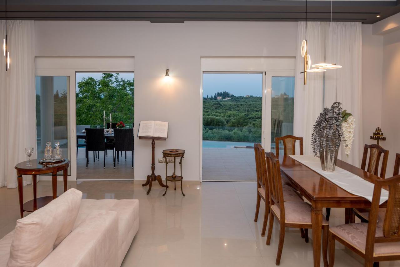 Villa Moonstone Mouzákion Buitenkant foto