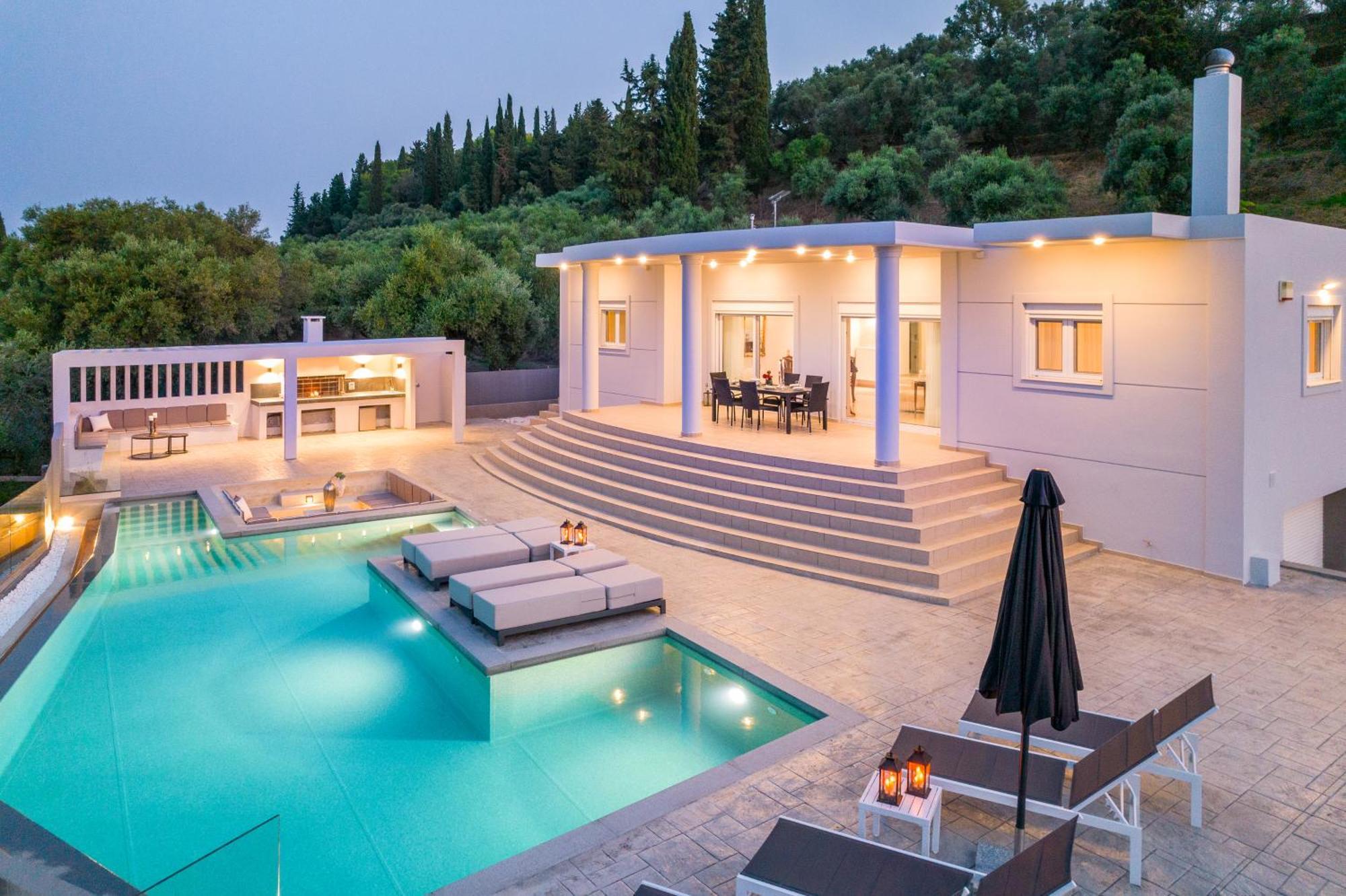 Villa Moonstone Mouzákion Buitenkant foto