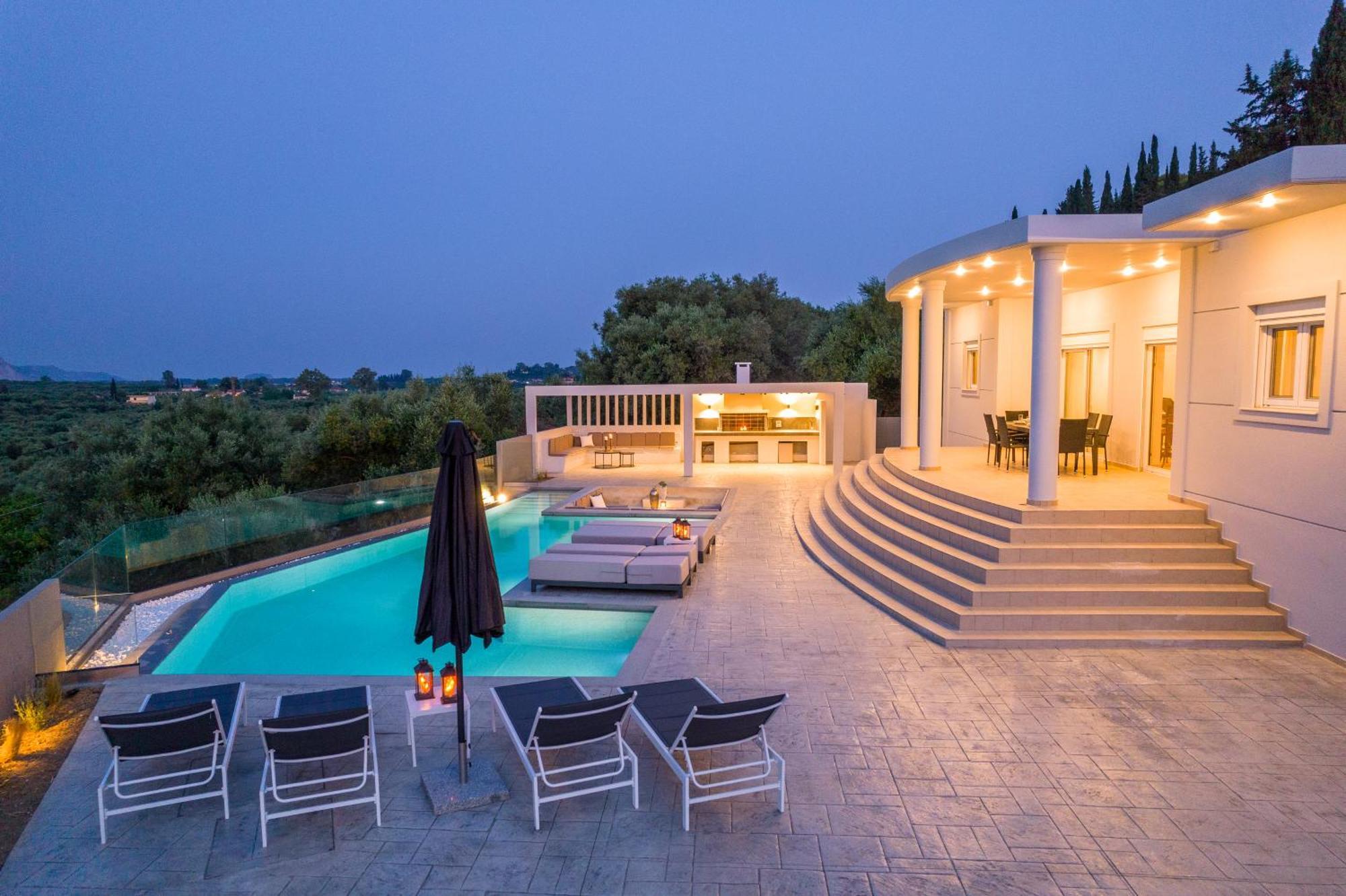 Villa Moonstone Mouzákion Buitenkant foto